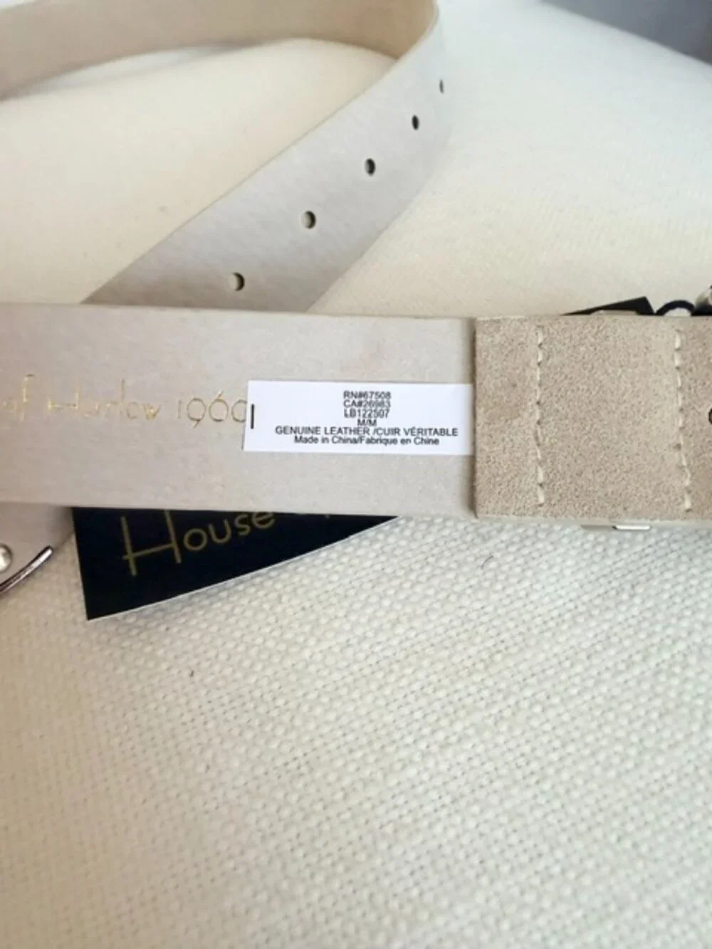 House of Harlow 1960 Cream Suede Leather Belt Silver Buckle Western Size M NWT